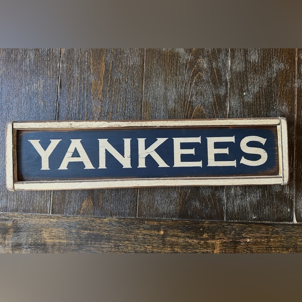 YANKEES Wooden Wall Sign - Navy and Cream